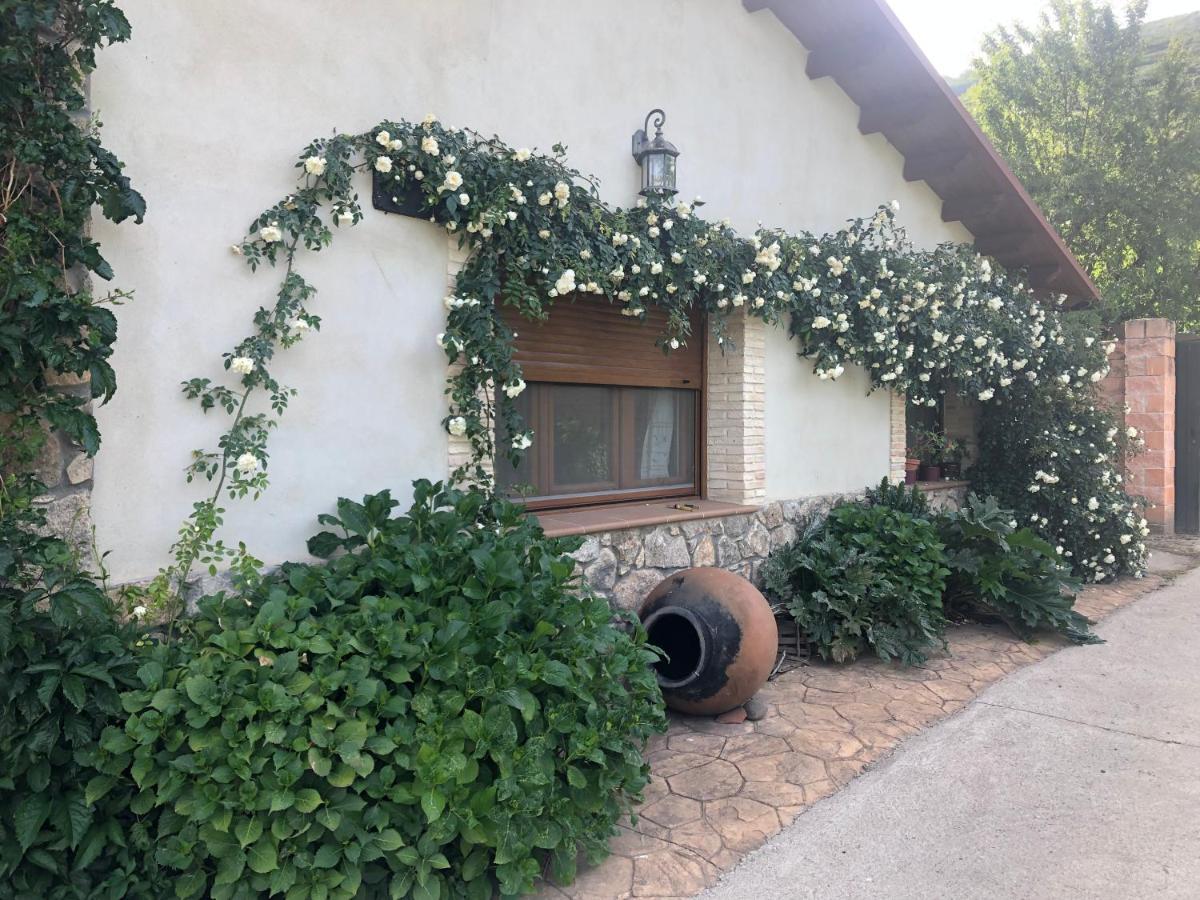 Casa Rural La Picotina Navaconcejo Exterior foto